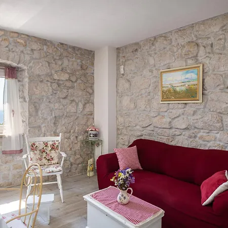 Fetiva Makar Ferienhaus Makarska